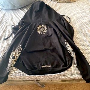 Black Chrome Heart hoodie  (small) fits like a medium